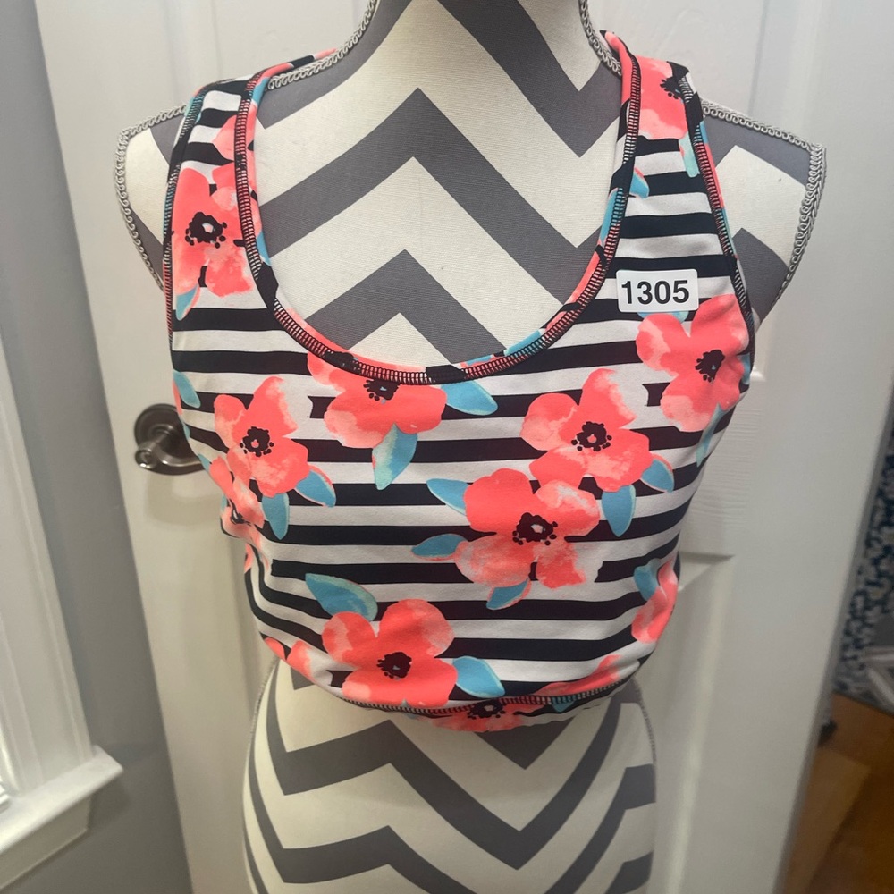 ZELOS Floral Striped Sports Bra - Black, White, Pink, Blue - Picture 4 of 13